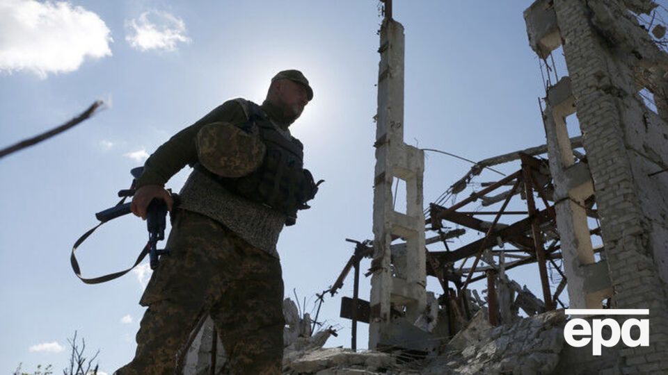 Украинские военные открывали ответный огонь в Авдеевской промзоне