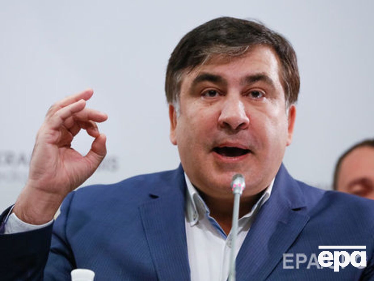 В Госпогранслужбе заявили, что если Саакашвили попытается въехать в Украину по недействительному документу, ему откажут