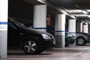 В Киеве с 10 августа начал действовать безналичный расчет за парковку