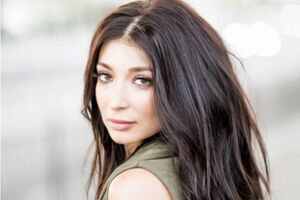 Ракицька: Я записувала пісню, будучи на дев'ятому місяці вагітності. Так що кожне слово і кожна нота в цій композиції відчуті всім серцем