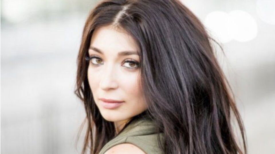 Ракицька: Я записувала пісню, будучи на дев'ятому місяці вагітності. Так що кожне слово і кожна нота в цій композиції відчуті всім серцем