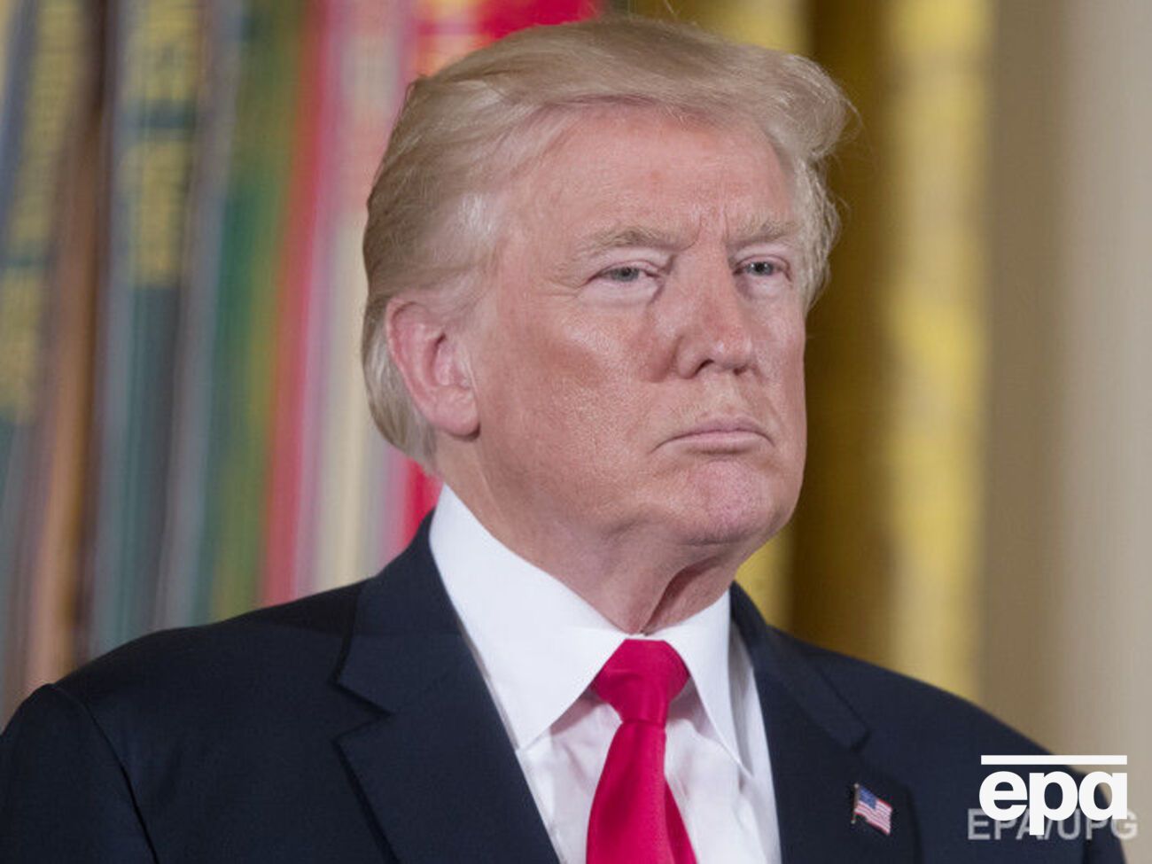 Трамп не вперше критикує бізнес-методи власника Amazon мільярдера Джеффа Безоса