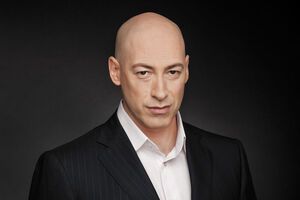 Гордон: Это должны быть другие поезда, другие, не вонючие, туалеты, это должны быть другие проводники