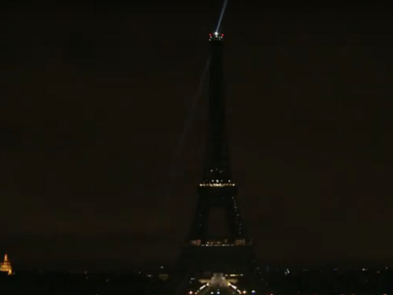 Вежа вже кілька разів гасила вогні з приводу інших терактів у Європі