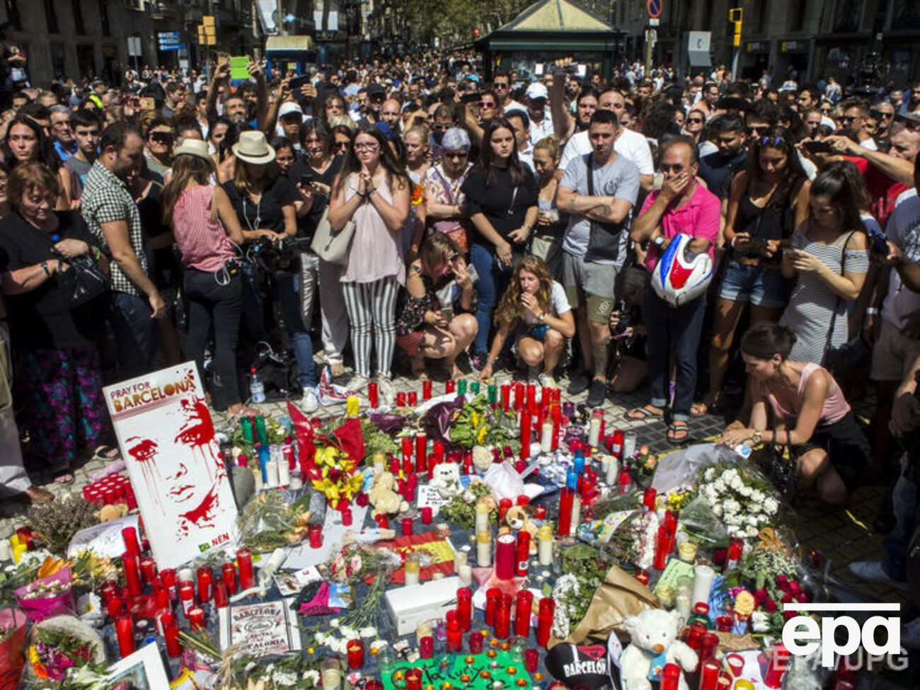 Траурну акція в Барселоні почали з хвилини мовчання