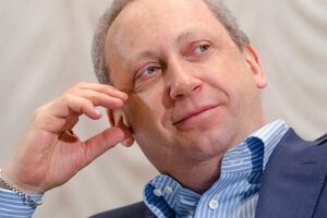 Слава Рабінович: Замість SWIFT Путін насаджуватиме "Мир", який працюватиме каналами всеросійської павутини "Чебурнет"