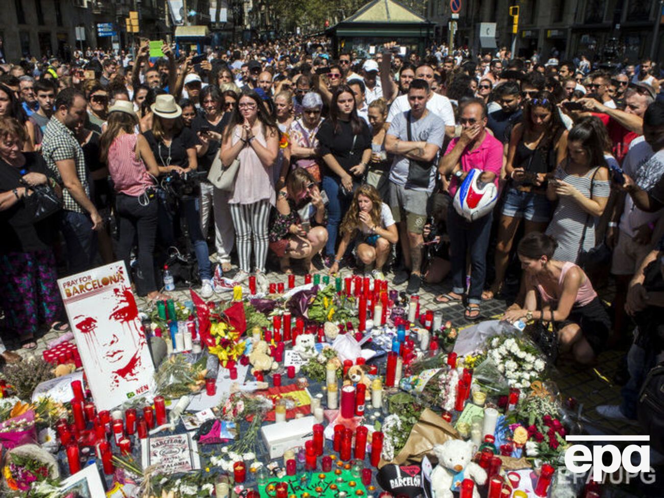 У МЗС України закликали співвітчизників, які перебувають в Іспанії, дотримуватися заходів безпеки