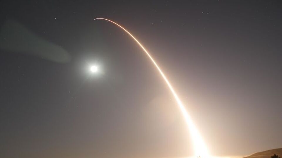 Військові перевірять ракету на точність