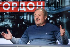 Бистряков: У нас ходять хлопці зі свастикою, зігують тощо. Нагадує епоху Гітлера