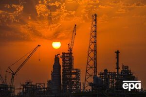 Около трети всей нефти, произведенной в Венесуэле, обрабатывается на американских нефтеперерабатывающих заводах