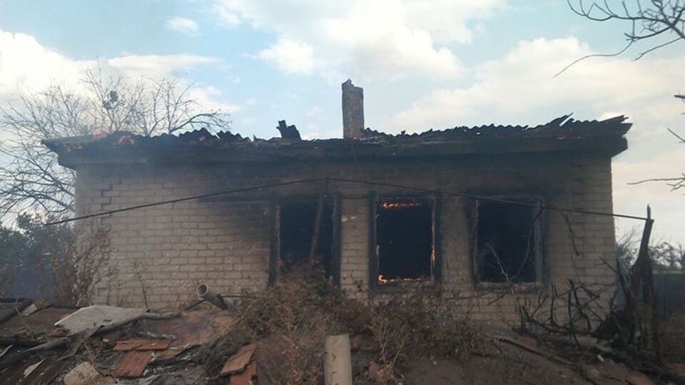 Зайцеве знову обстріляли, постраждали будинки мирних мешканців