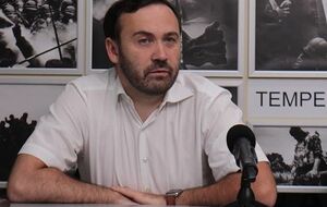 Пономарев: Думаю, холдинг не закроется, а переформатирует свою работу