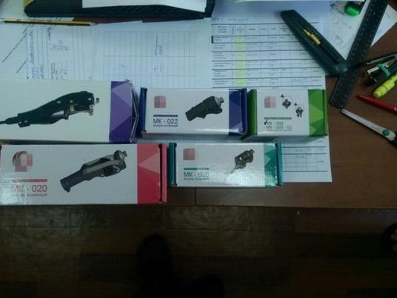 Во время обысков правоохранители изъяли комплектующие коленных протезов производства РФ