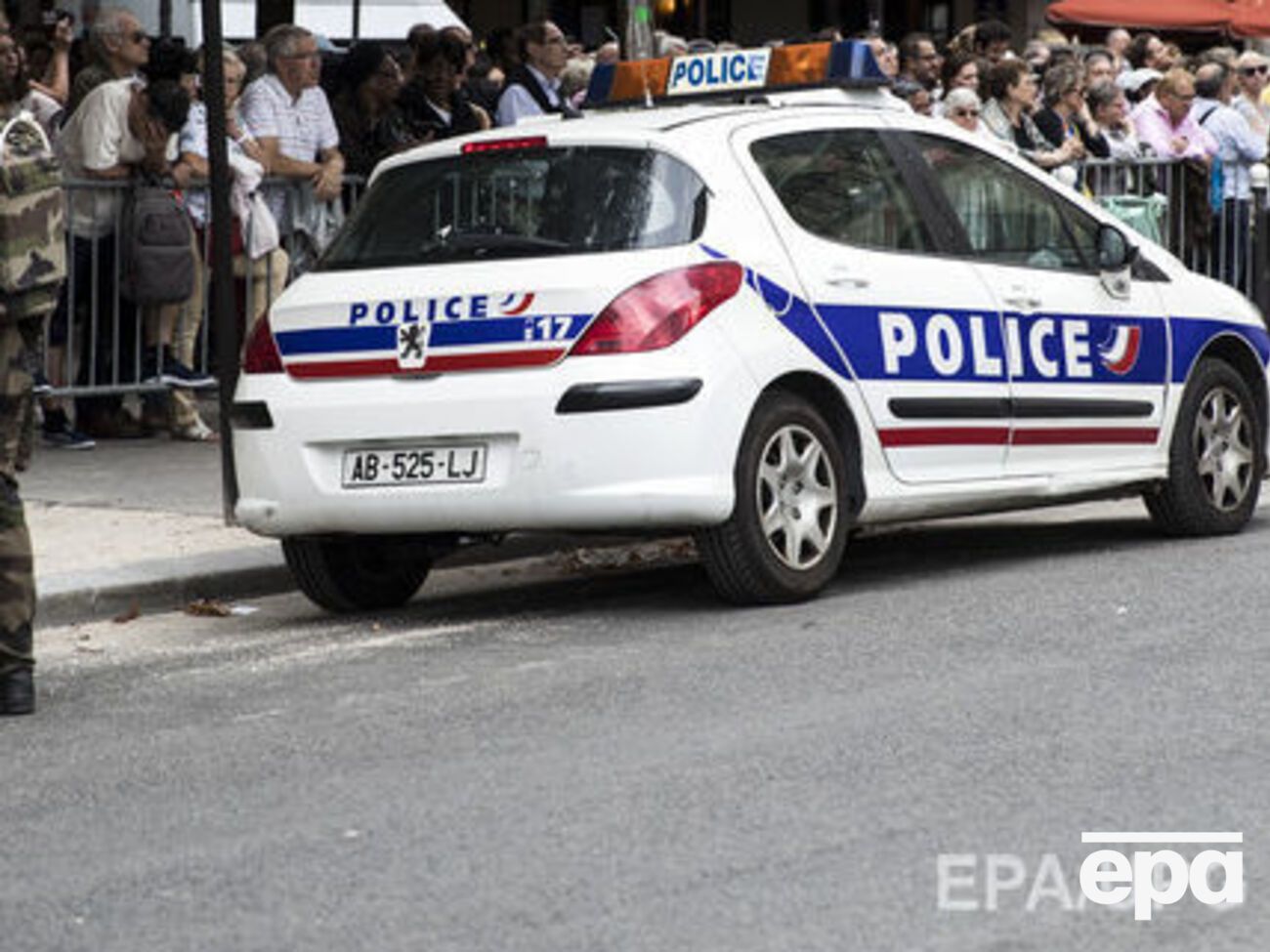 По данным источников AFP, подозреваемый водитель был арестован