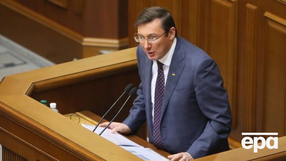 Луценко: Якщо наші зрадофіли виїдуть, вони і в Німеччині будуть проклинати канцлера і депутатів