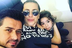 Ани Лорак: София еще играет в куклы