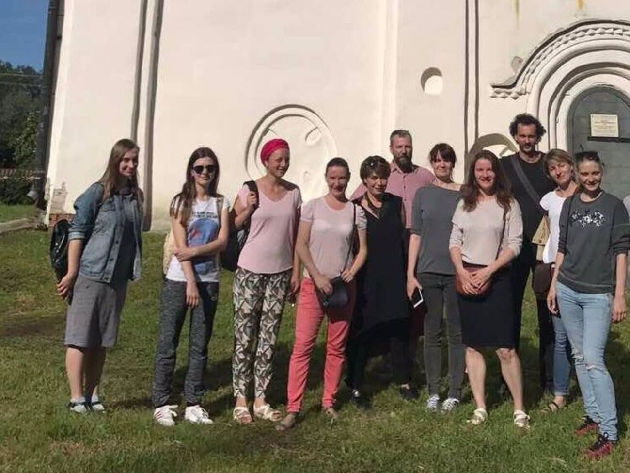 Следом за школьниками в Россию отправились украинские художники