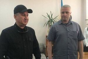 Доценко (на фото праворуч) керував управлінням СБУ в Херсонській області