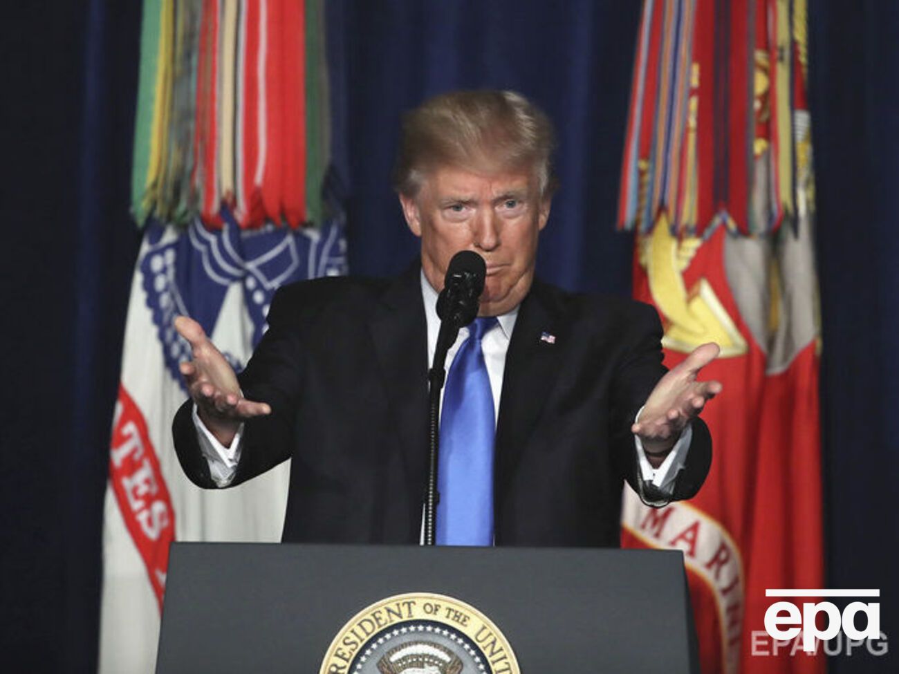 Трамп:&nbsp;Мужчины и женщины, которые служат нашему народу в бою, заслуживают плана победы