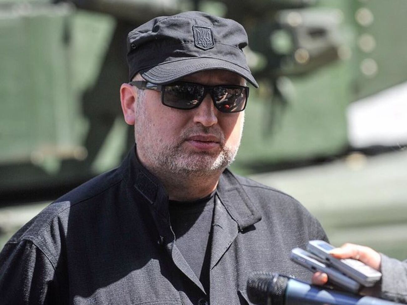 Турчинов: Не виключають створення ударних угруповань військ РФ для переходу державного кордону України