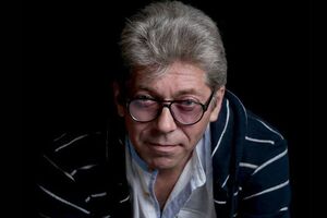 У Ростові-на-Дону жителі відмовилися з'їхати, і їхні будинки запалали. А щоб згоріли напевно – у районі відключили воду