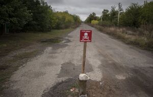 Многие дороги и лесополосы в "серой зоне" заминированы