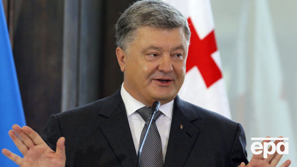 Порошенко анонсировал телефонный разговор в нормандском формате