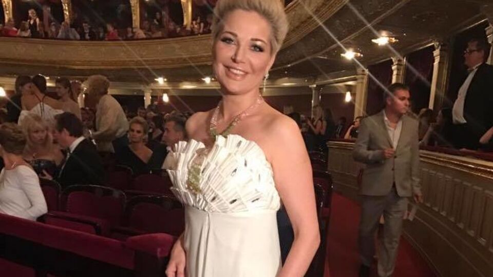Максакова спростувала чутки, що буде виконувати гімн України