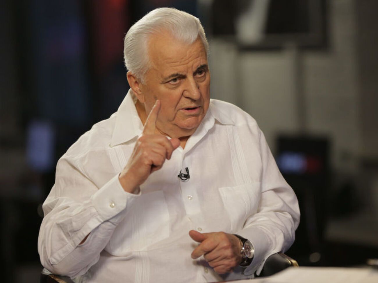 Кравчук: Керувати країною – це означає однаково бачити й чути тих, хто близько, і тих, хто далеко