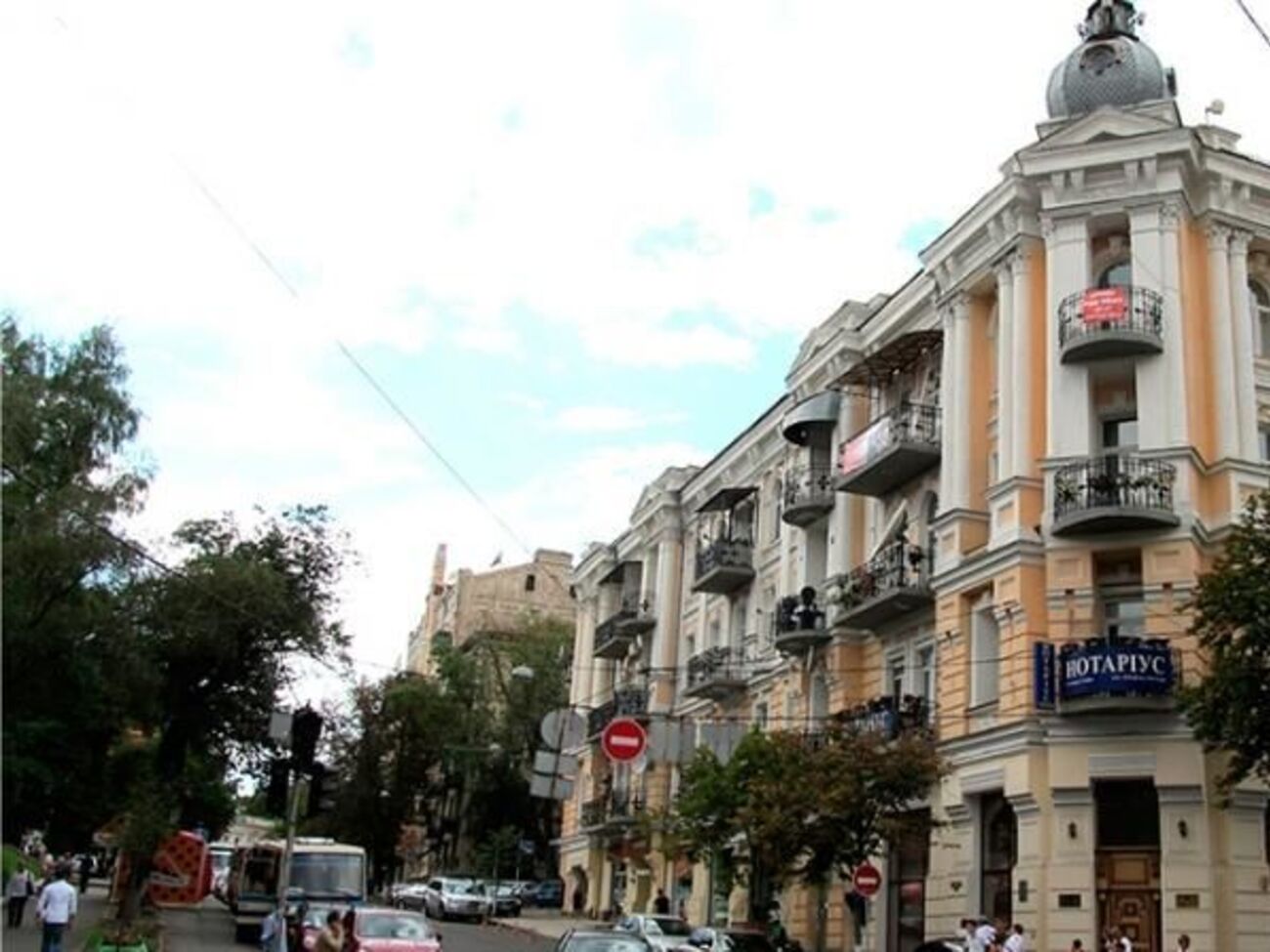 Частину Ярославового Валу зроблять пішохідною