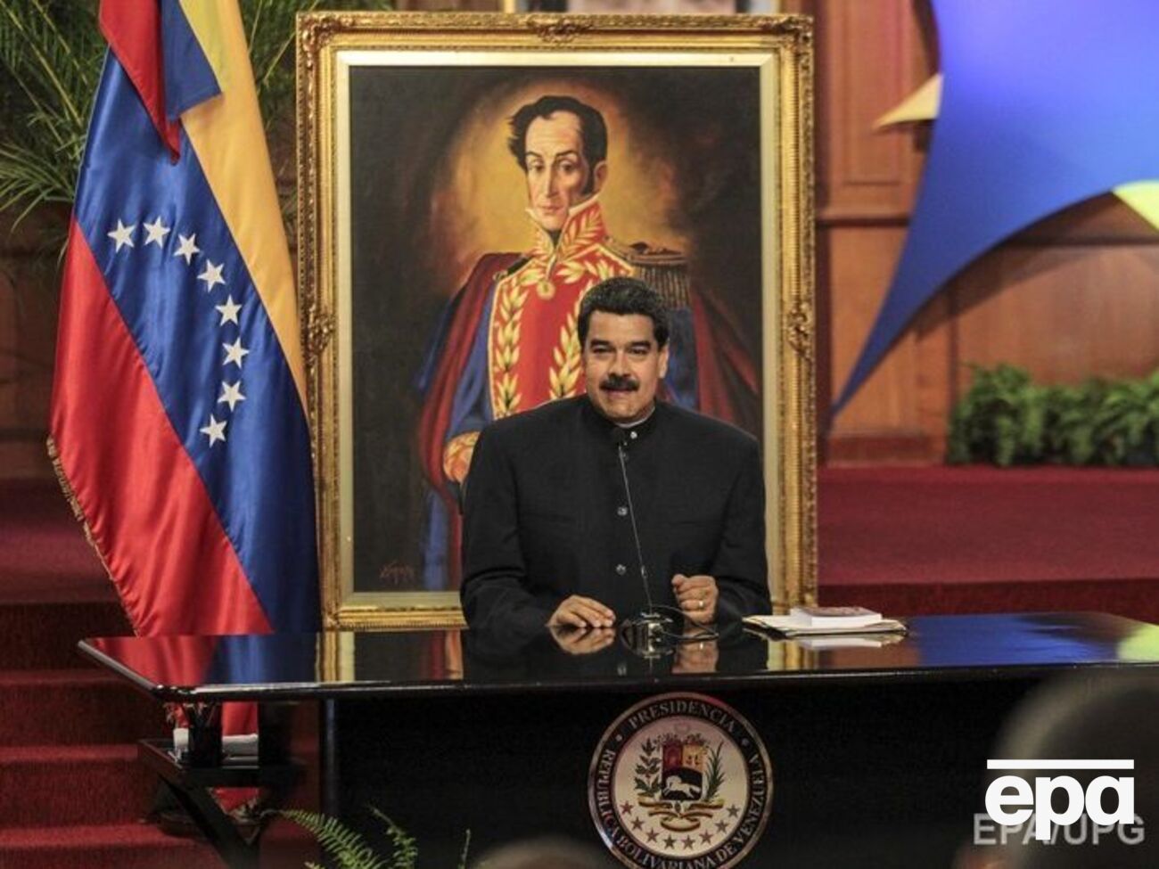 Мадуро заявил, что опасается "вторжения" США