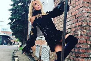 Бондарчук показала фото почти 30-летней давности