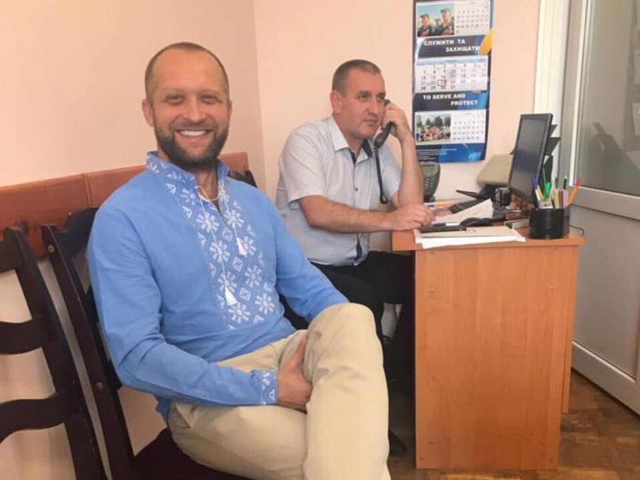 Поляков показав електронний браслет