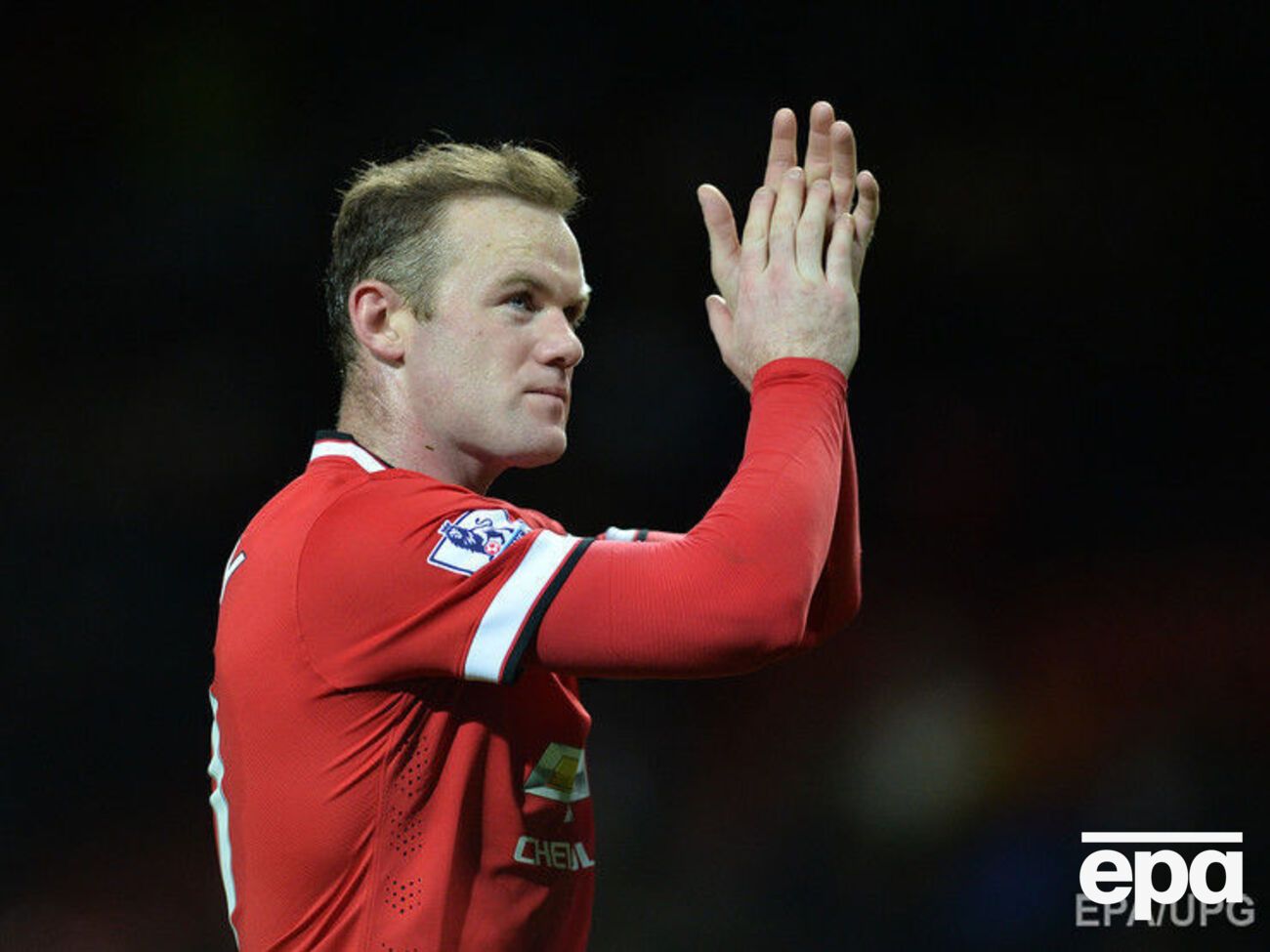 Руни завершил карьеру в сборной Англии