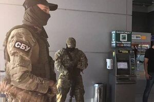 Співробітника СБУ затримали на хабарі