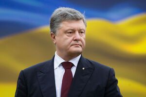 Порошенко: 1 сентября, ровно через неделю, Соглашение вступает в силу и становится для нас дорожной картой реформ