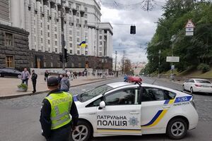 Эксперты определяют тип взрывного устройства