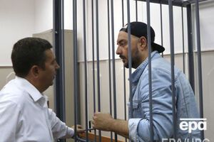 23 августа суд принял решение отправить Серебренникова под домашний арест