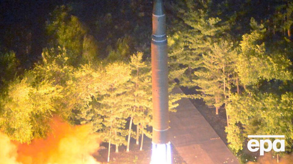 Сотрудник украинской разведки в комментарии CNN назвал невозможным получение Пхеньяном какой-либо информации о ракетах в 2011 году