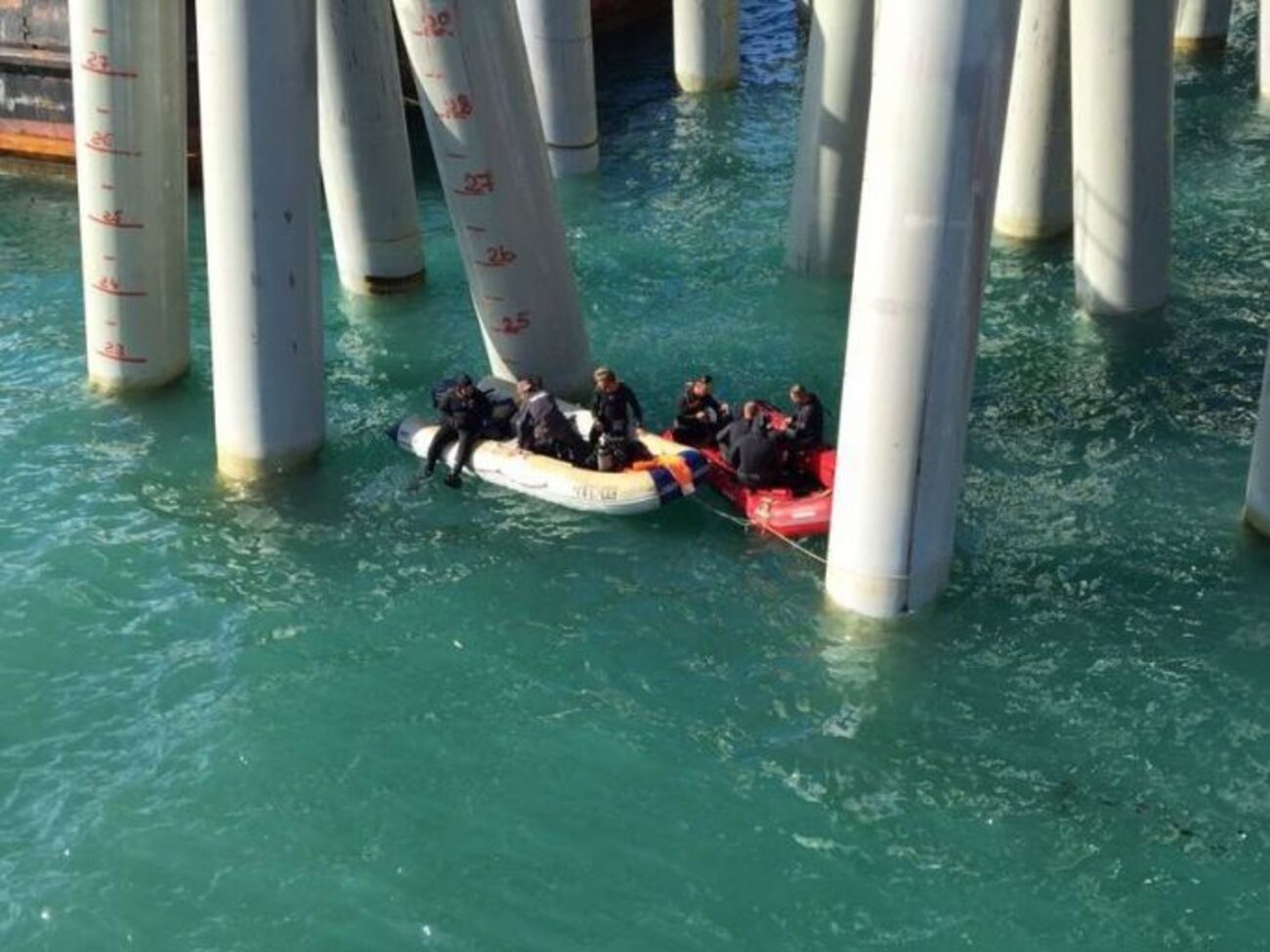 Поисковые работы продолжаются