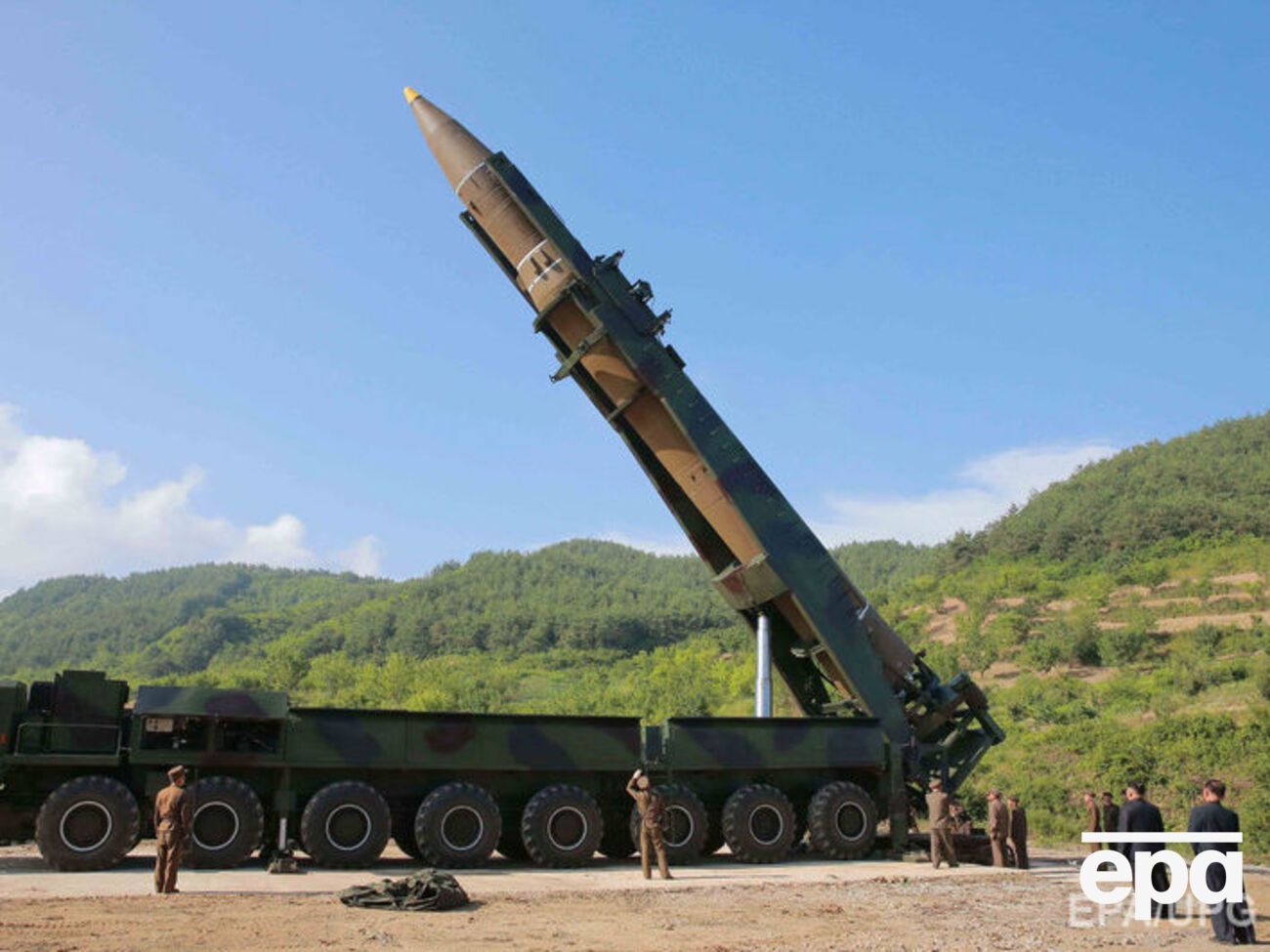 14 серпня The New York Times написало, що успішність випробувань північнокорейських ракет можна пояснити тим, що їх оснащують двигунами із заводу "Південмаш" у Дніпрі