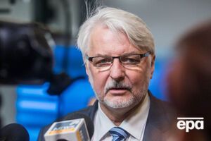 Ващиковский ответил на обвинения Макрона в самоизоляции Польши