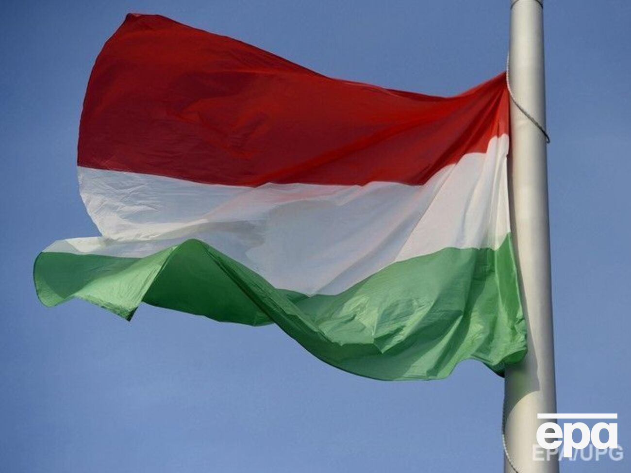 Угорщина відкликає посла з Нідерландів
