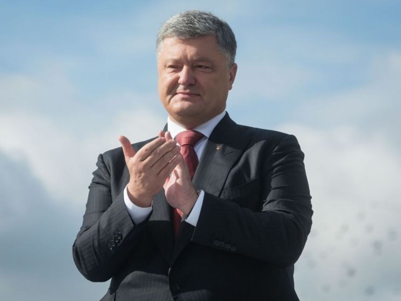 Порошенко вніс зміни до декларації