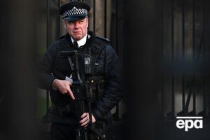 Меч заметили полицейские