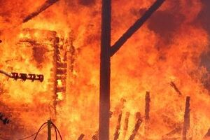 Усе, що було в кабінеті, знищене