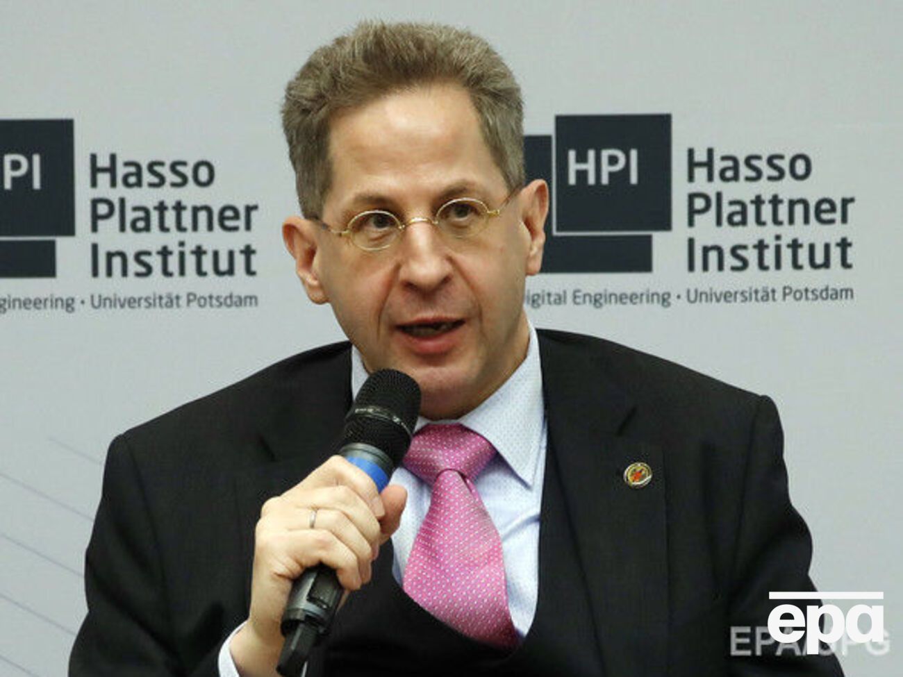 Маасен уважає можливим втручання РФ у німецькі вибори