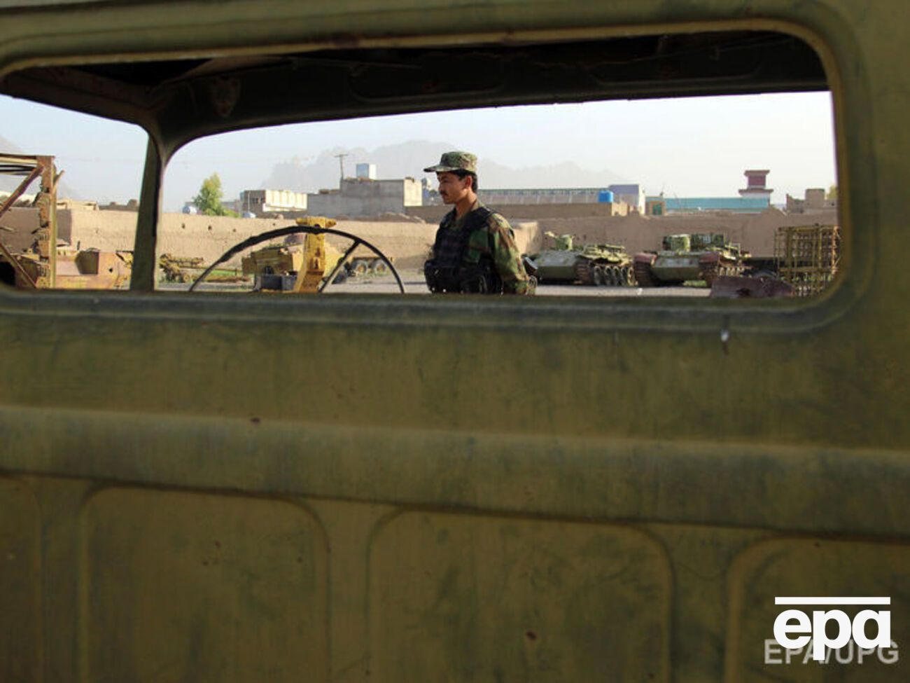 Серед загиблих унаслідок вибуху в Афганістані є військові