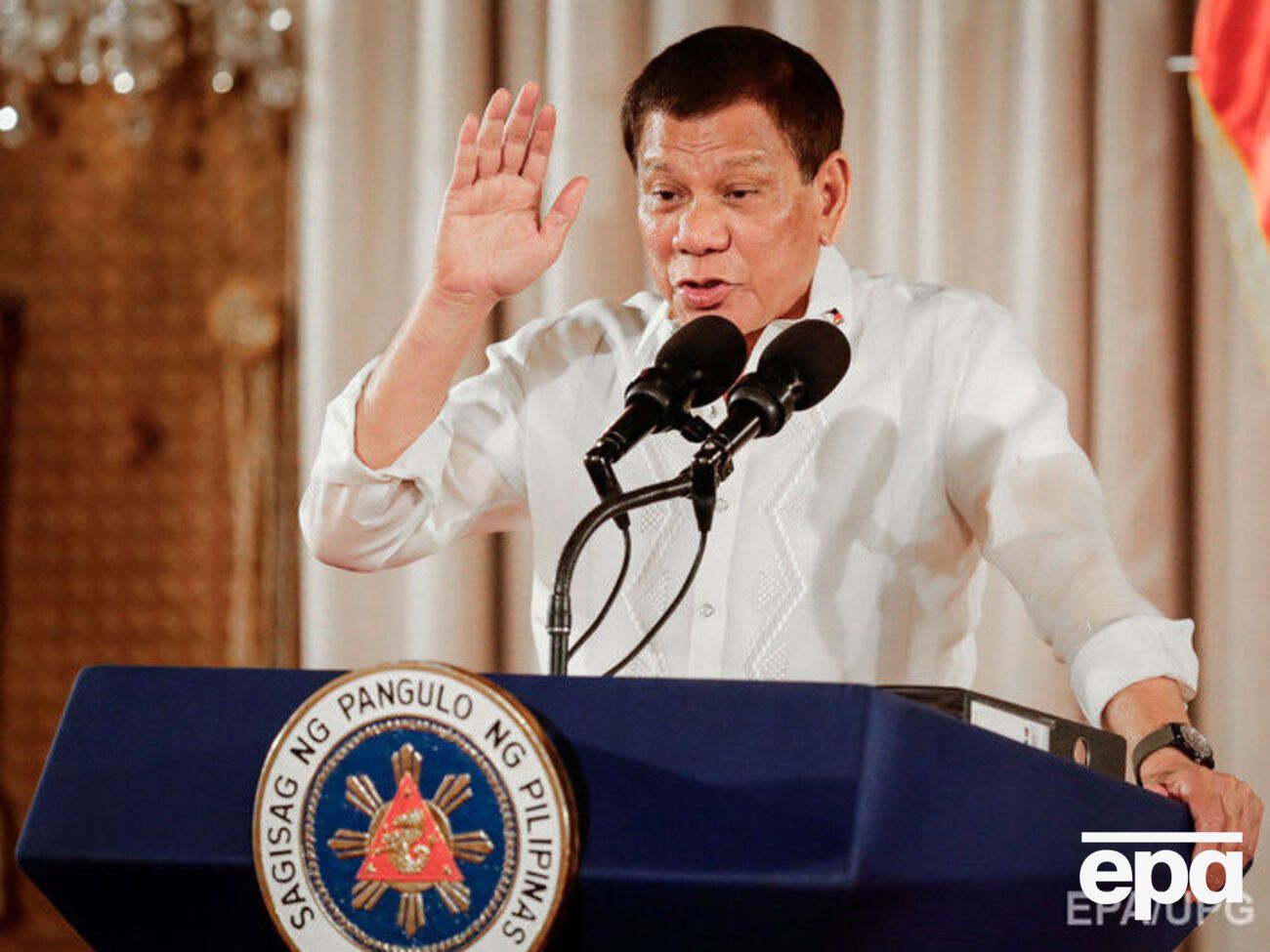 Дутерте закликав убивати людей, які будуть чинити опір під час затримання