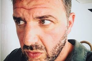 Віторган: Щоразу, коли я чую щось із розряду "йшов би на завод працювати!", я стаю в п'яту позицію, демонструю гран-батман і промовляю: "Ах, облиште! Я своє біля станка відпахав"